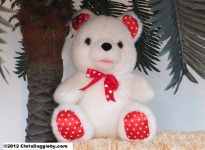 Pink Lips singing on the beach under palm trees