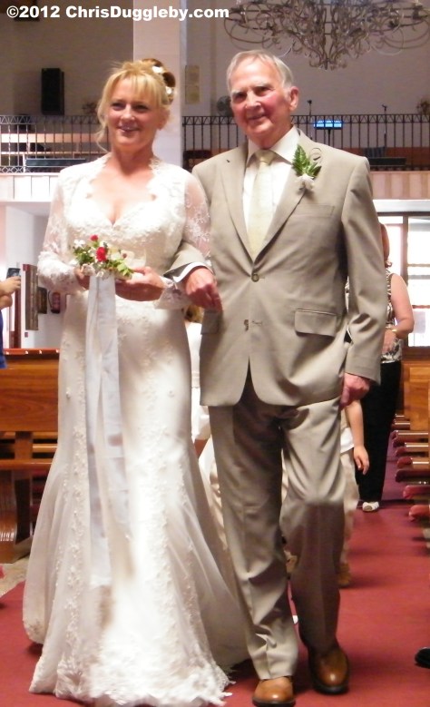 The bride arrives together with father, John Duggleby, a noble man from Yorkshire