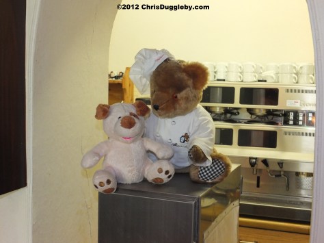 RISKKO gets some tips from the Chef at the Baerenstubn in Bad Feilnbach Bavaria RISKKO gets some tips from the Chef at the Baerenstubn in Bad Feilnbach Bavaria