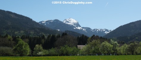 1 Bad Feilnbachs Alpine Setting