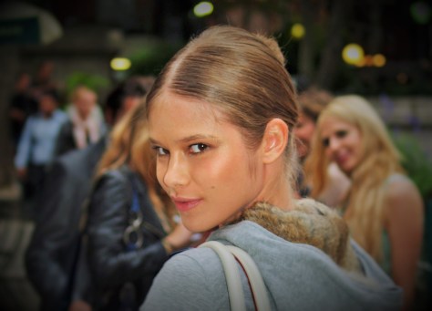 Simply attractive or perhaps ovulating ? - Ask your wife