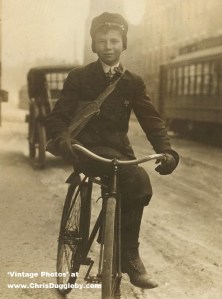 Boy selling papers during school time in Syracuse 1910