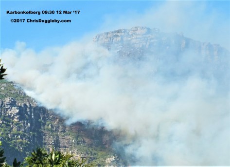 6 Hout Bay Inferno at Sandy Bay See Photo Blog Article Sensational Images of Blazing Cape Town Mountain at ChrisDugglebydotcom DSCF3751 (2)